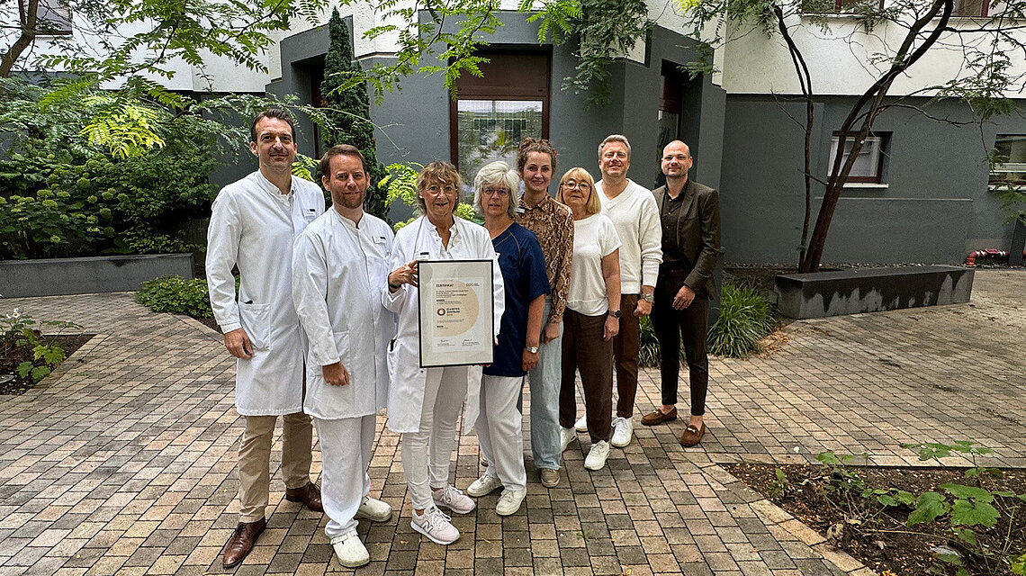 Gruppenbild nach erfolgreicher Rezertifizierung des Diabeteszentrums 